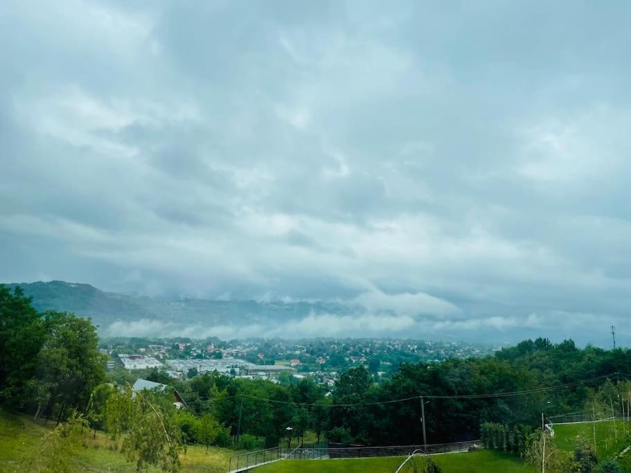 Valley View Breaza エクステリア 写真